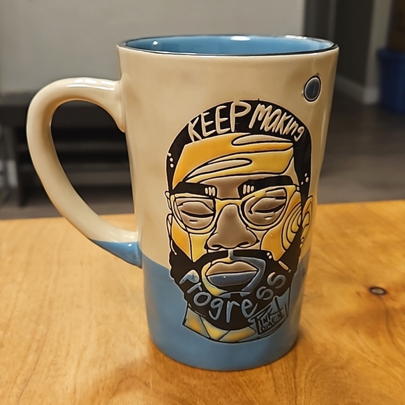 Pink Lomein KEEP MAKING PROGRESS Ceramic 17 oz Collector’s Coffee ☕️ - Picture 3 of 7